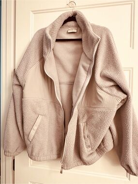 Blogilates 1X Cozy Sherpa Zip-Up Jacket in Lavender Purple